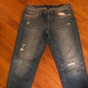 NWT White House Black Market Girlfriemd jeans